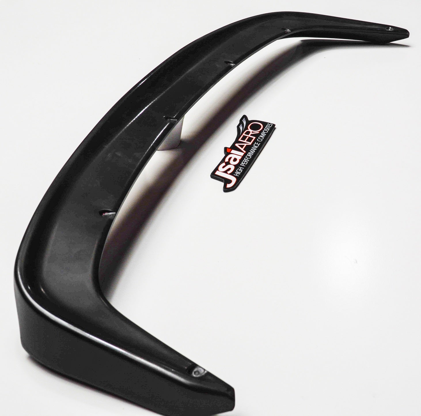 JSAI AERO Mines style rear boot spoiler for Nissan 370Z side angle, premium aftermarket aero component improving rear airflow, trunk styling, and aggressive street build appearance.