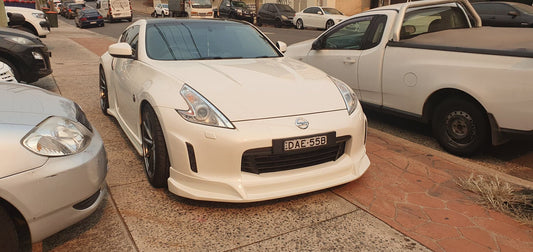 JSAI AERO SLR Kouki style painted front lip for Nissan 370Z, premium aftermarket aero body kit component improving airflow, aggressive stance, and ready-to-install performance styling.
