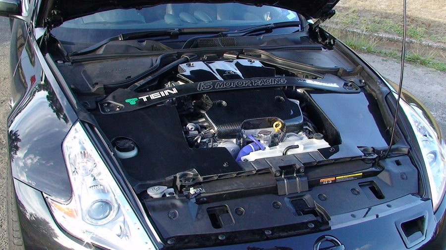 JSAI AERO Kansai style carbon airbox for Nissan 370Z Z34, premium aftermarket intake component enhancing airflow efficiency, throttle response, and performance-focused builds.