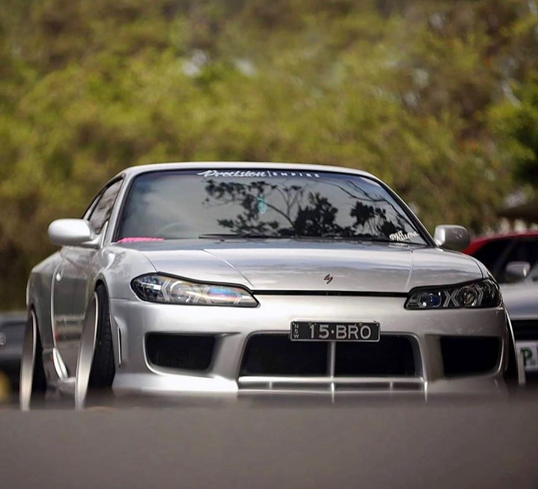 Nissan S15 200SX Silvia fitted with JSAI AERO JDM aero style front bar, improving front aerodynamics and performance styling for modified builds.