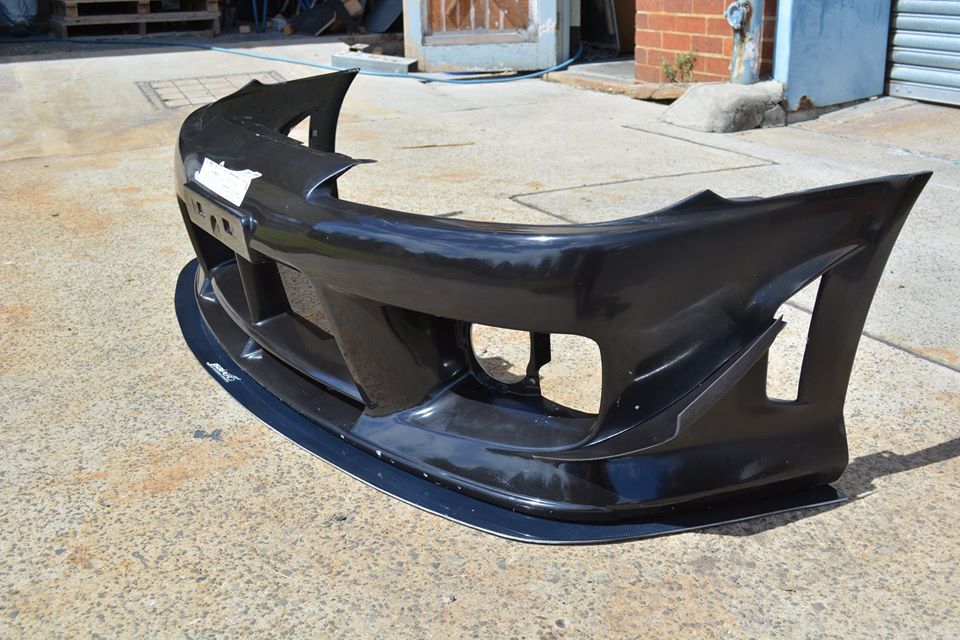 JSAI AERO JDM aero style front bar splitter for Nissan S15 200SX Silvia, aftermarket body kit upgrade designed to enhance front-end styling and aerodynamic performance.