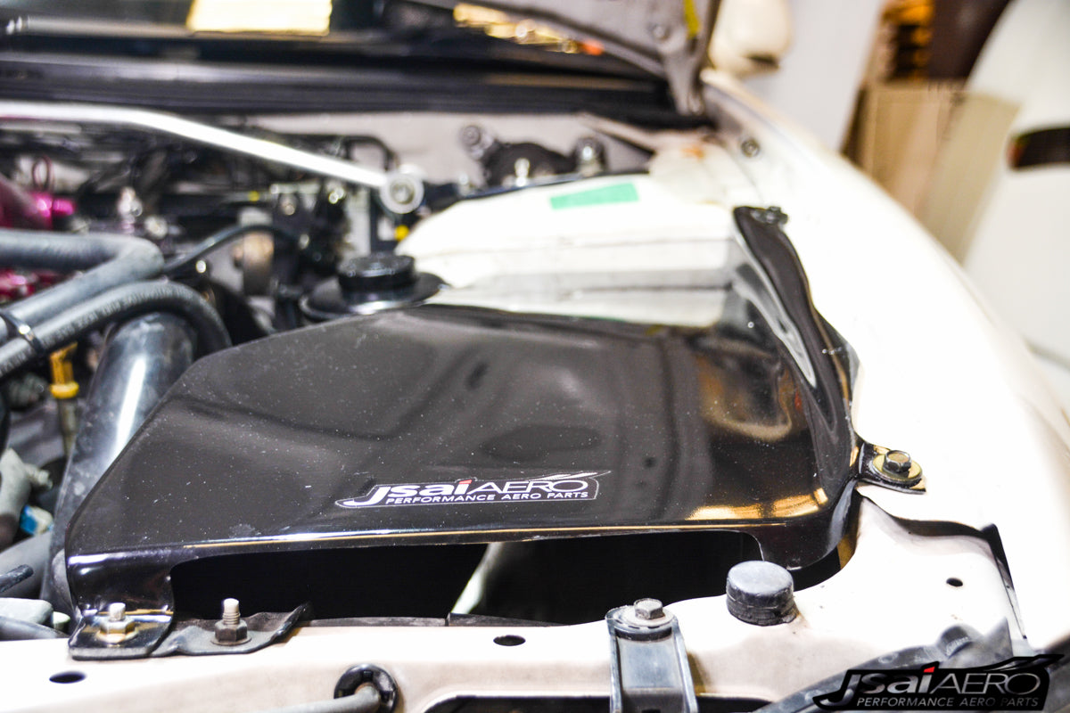 Nissan S15 200SX Silvia SR20DET engine fitted with JSAI AERO airbox cover kit installed, enhancing engine bay styling and aftermarket performance setup.
