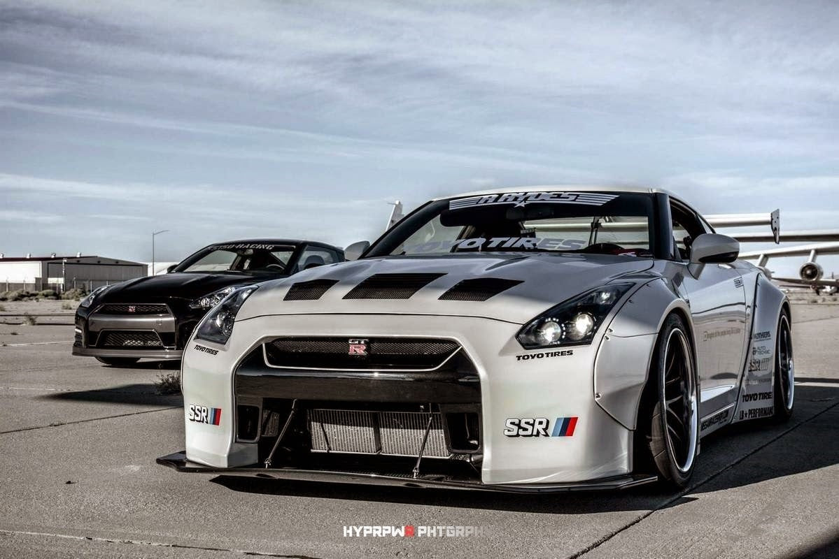 Widebody Nissan GT-R R35 with JSAI Aero front splitter and performance aero body kit