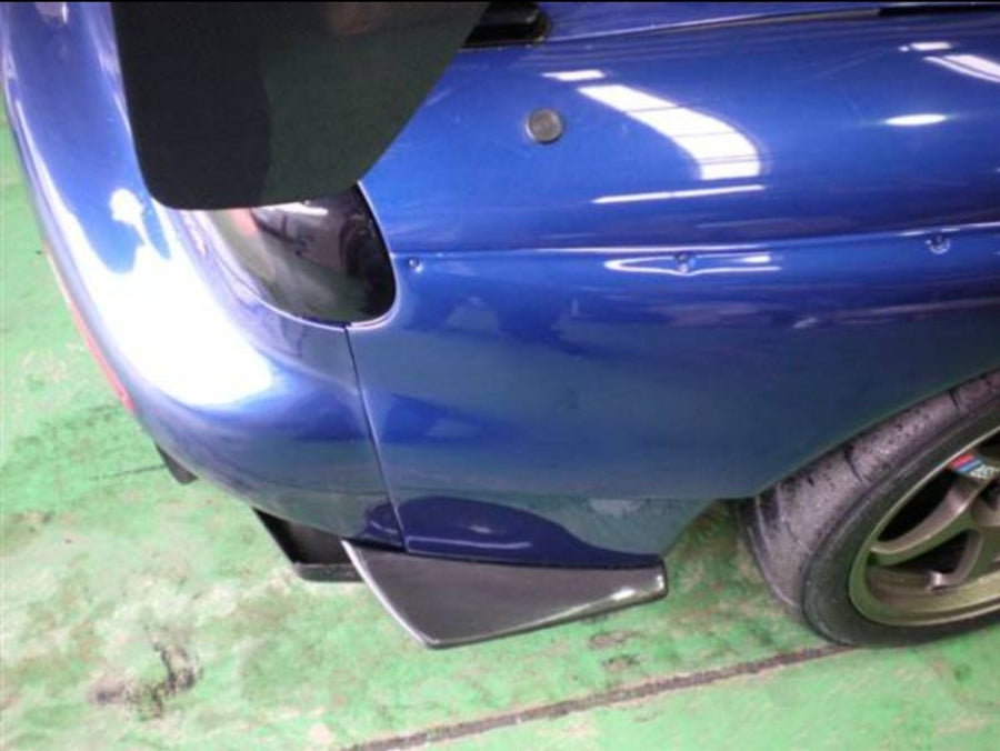 JSAI Aero rear pod extension installed on rear bumper corner close-up aftermarket body kit detail