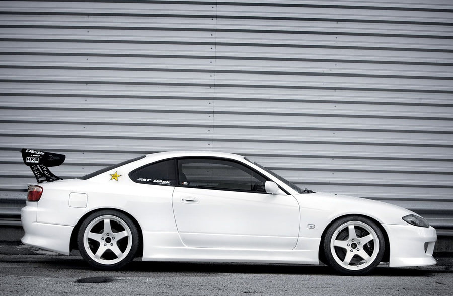 JSAI AERO Vertex style side skirts for Nissan S15 200SX, premium aftermarket aero body kit component improving stance, airflow, and aggressive JDM build aesthetics.