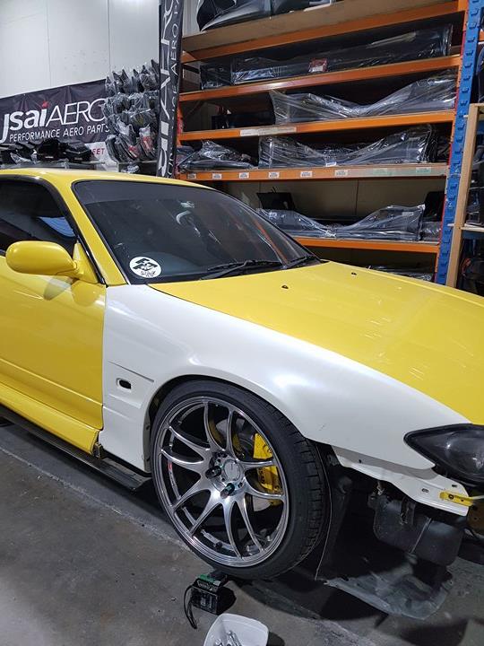 Nissan S15 200SX Silvia 15mm vented front fenders
