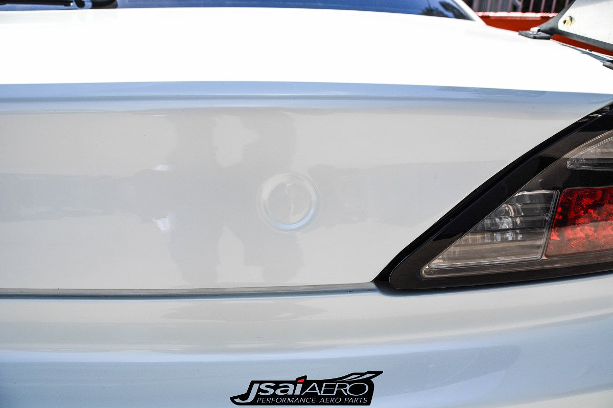 JSAI Aero Nissan S15 Silvia keyless lightweight FRP boot lid fitment view showcasing precise installation reduced weight benefits and clean performance styling for street and track builds