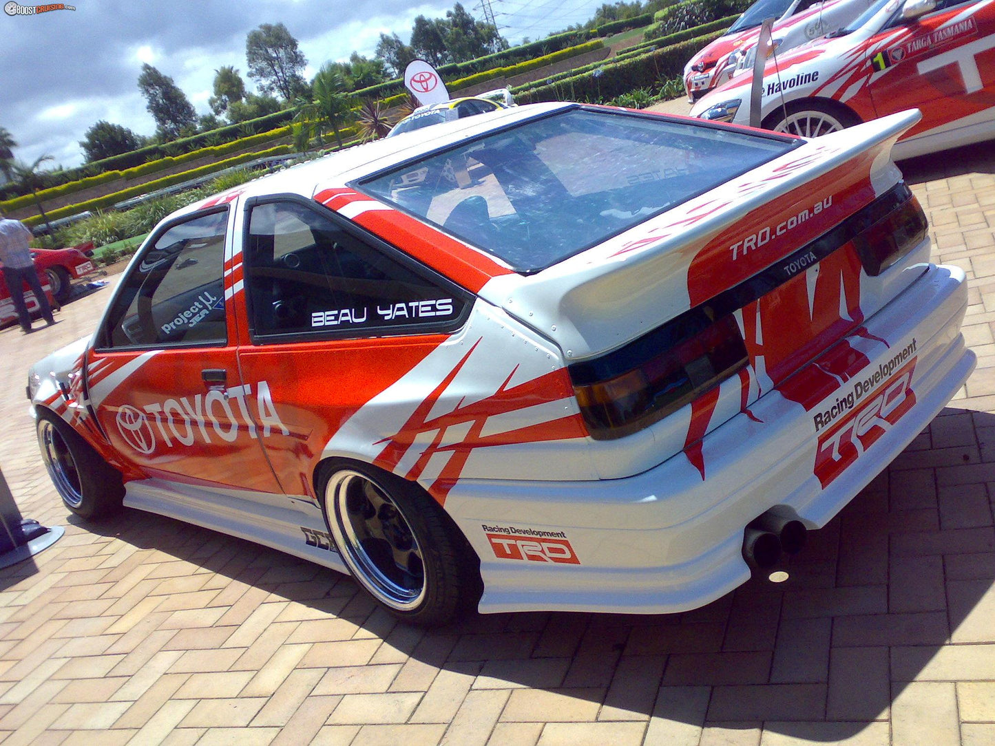modified Toyota AE86 Sprinter Levin rear bumper fibreglass body kit racing decals rear view